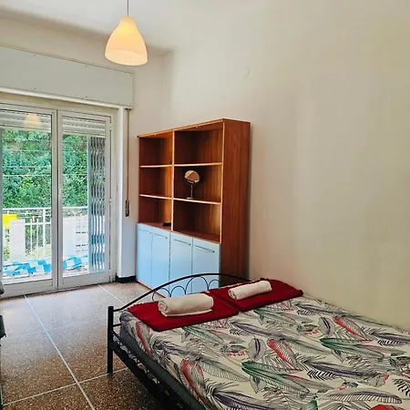 Singel Near Centrum Alojamento de Acomodação e Pequeno-almoço Génova