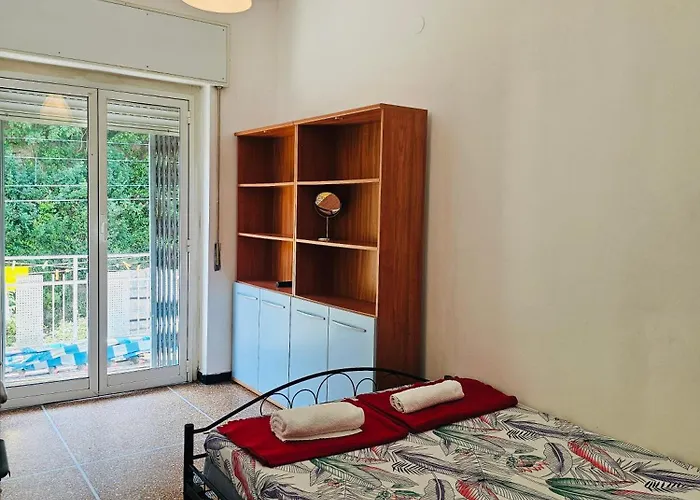 Singel Near Centrum B&B 제노바