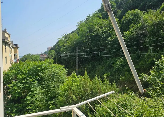 Singel Near Centrum * 제노바